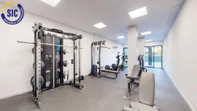 Piso en venta en Carrer del Riu Bidasoa, Benicalap (Distrito Benicalap. València Capital) de 550.000 €