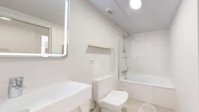 Piso en venta en Carrer del Riu Bidasoa, Benicalap (Distrito Benicalap. València Capital) de 550.000 €