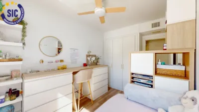 Piso en venta en Carrer del Riu Bidasoa, Benicalap (Distrito Benicalap. València Capital) de 550.000 €