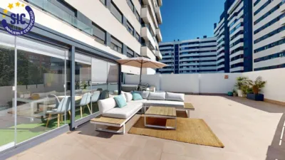 Piso en venta en Carrer del Riu Bidasoa, Benicalap (Distrito Benicalap. València Capital) de 550.000 €