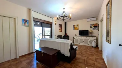 Chalet on Calle Diseminado Huertos San Roque photo 27