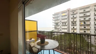 Apartment in Carrer d'Enric Morera photo 6