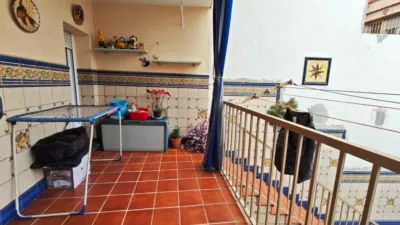 House in Centre photo 19