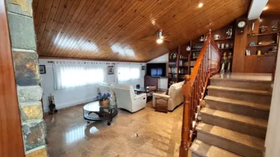 House in Centre photo 38