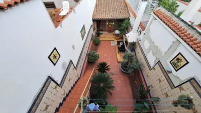 House in Centre photo 46