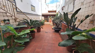 House in Centre photo 49