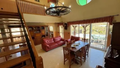 Chalet in Almedia Urbanisation photo 3