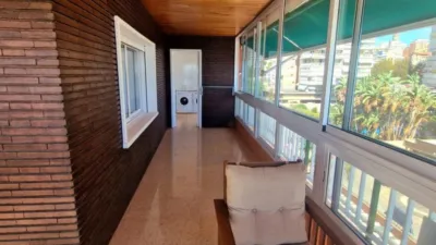 Apartment on the 1st Line photo 17