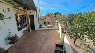 House in Centre photo 36
