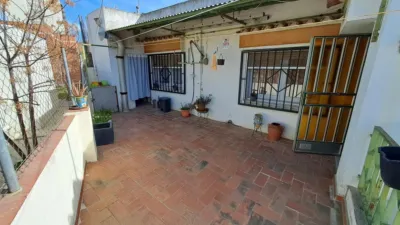 House in Centre photo 38