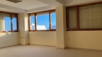 Piso en alquiler en Calle General Serrano, Centro (San Fernando) de 1.800 €<span>/mes</span>