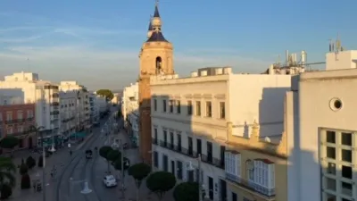 Piso en alquiler en Calle General Serrano, Centro (San Fernando) de 1.800 €<span>/mes</span>