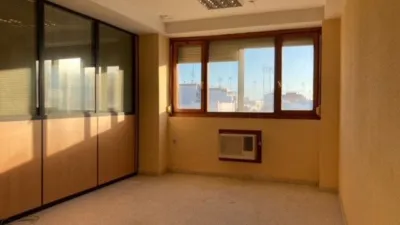 Piso en alquiler en Calle General Serrano, Centro (San Fernando) de 1.800 €<span>/mes</span>