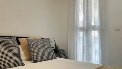 Piso en alquiler en Jardines de Hércules, Bellavista (Distrito Bellavista-La Palmera. Sevilla Capital) de 900 €<span>/mes</span>