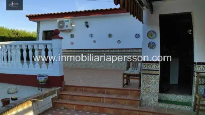 Chalet in Los Algarbes photo 10