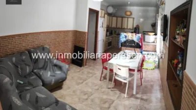 Chalet in Los Algarbes photo 11