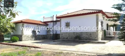 Chalet in Los Algarbes photo 21