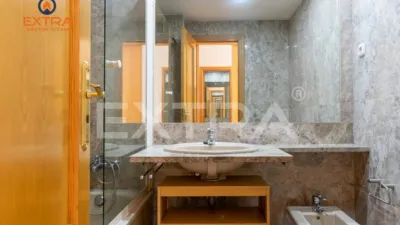 Piso en alquiler en Calle de María Tubau - Imagen 3