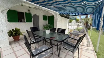 Chalet on Ciudad de San Sebastián Street photo 16