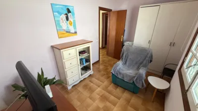 Chalet on Ciudad de San Sebastián Street photo 35