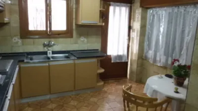 Apartment in Almansa photo 2