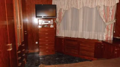 House in Almansa photo 8