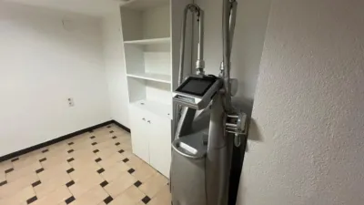 Local comercial en alquiler en Centro - Vista 5