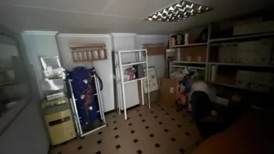 Local comercial en alquiler en Centro - Més