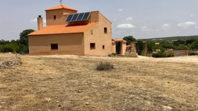 Rustic Finca in Castilla La Mancha photo 38