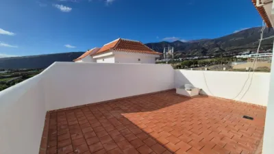 Casa pareada en venta en Calle Juan Jose Henriquez, Güímar de 410.000 €