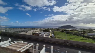 Casa pareada en venta en Calle Juan Jose Henriquez, Güímar de 410.000 €