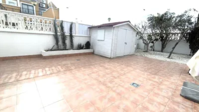 Chalet on Calle de la Bahía photo 10