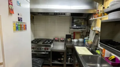 Local comercial en alquiler en Calle de la Torre, 59, cerca de Calle del Trabajo - Más