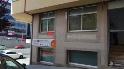 Local comercial en venta en Castiñeiriño-Cruceiro de Sar - Vista 2