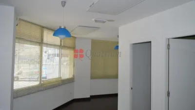 Local comercial en venta en Castiñeiriño-Cruceiro de Sar - Más