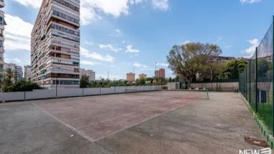 Duplex on Avenida de Cataluña photo 37