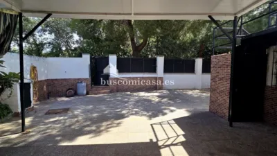 Chalet on Calle de la Cerradura photo 2