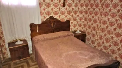Chalet en venta en Calle Don Miguel de Cervantes, Número 7, Alcalá de Ebro de 36.000 €
