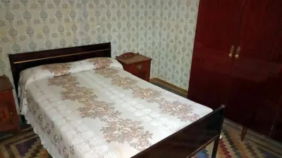 Chalet en venta en Calle Don Miguel de Cervantes, Número 7, Alcalá de Ebro de 36.000 €