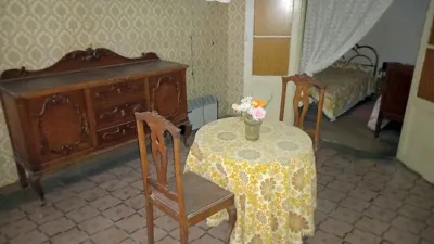 Chalet en venta en Calle Don Miguel de Cervantes, Número 7, Alcalá de Ebro de 36.000 €