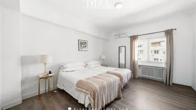 Apartment on Rafael Salgado Street photo 13