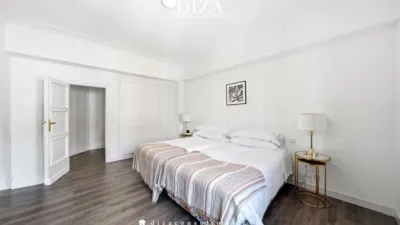 Apartment on Rafael Salgado Street photo 14