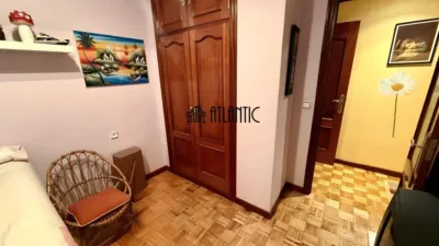 Piso en alquiler en Calle de la Condesa de la Casa Barcena, 10, Praza España-Zona Corte Inglés (Distrito Casco Urbano. Vigo) de 1.200 €<span>/mes</span>