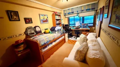 Piso en alquiler en Calle de la Condesa de la Casa Barcena, 10, Praza España-Zona Corte Inglés (Distrito Casco Urbano. Vigo) de 1.200 €<span>/mes</span>