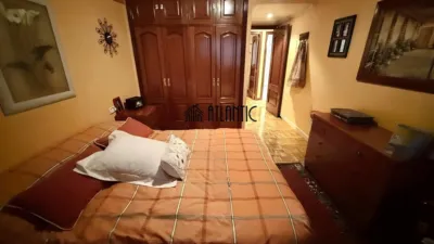 Piso en alquiler en Calle de la Condesa de la Casa Barcena, 10, Praza España-Zona Corte Inglés (Distrito Casco Urbano. Vigo) de 1.200 €<span>/mes</span>