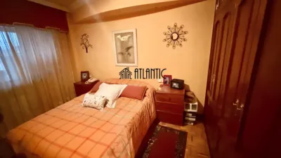 Piso en alquiler en Calle de la Condesa de la Casa Barcena, 10, Praza España-Zona Corte Inglés (Distrito Casco Urbano. Vigo) de 1.200 €<span>/mes</span>