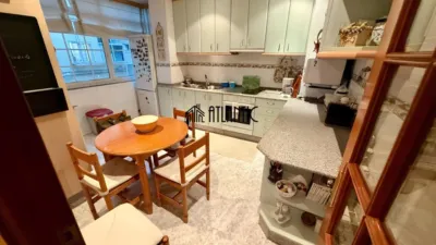 Piso en alquiler en Calle de la Condesa de la Casa Barcena, 10, Praza España-Zona Corte Inglés (Distrito Casco Urbano. Vigo) de 1.200 €<span>/mes</span>