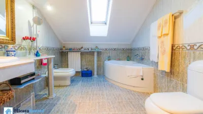 Chalet en venta en Barrio de Camargo Somavilla, Centro Urbano (Camargo) de 590.000 €