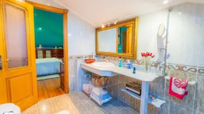Chalet en venta en Barrio de Camargo Somavilla, Centro Urbano (Camargo) de 590.000 €