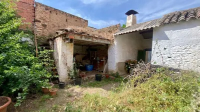 Casa rústica en venta en Calle del Beato Jorge, Calzada de Calatrava de 129.000 €
